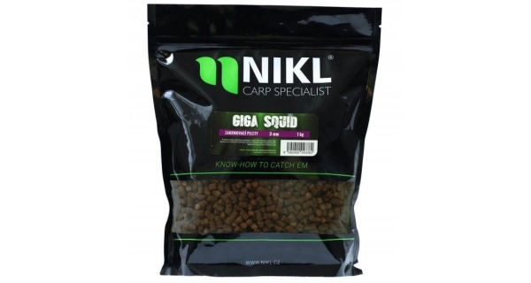 KAREL NIKL - Pelety s dierkou Giga Squid 18 mm 1 kg