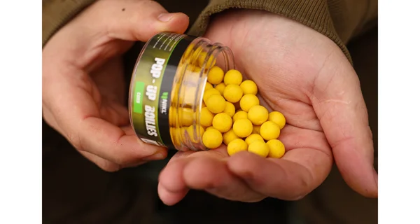 KAREL NIKL - Plávajúce boilies Corn 16 mm 50 g