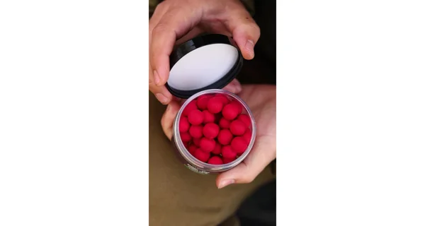 KAREL NIKL - Plávajúce boilies Gigantica 16 mm 50 g