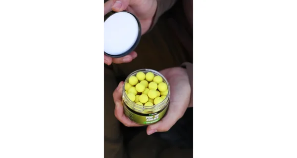 KAREL NIKL - Plávajúce boilies Ripe Banana 16 mm 50 g