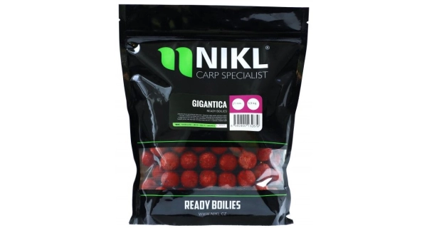 KAREL NIKL - Ready boilies 24 mm 900 g Gigantica