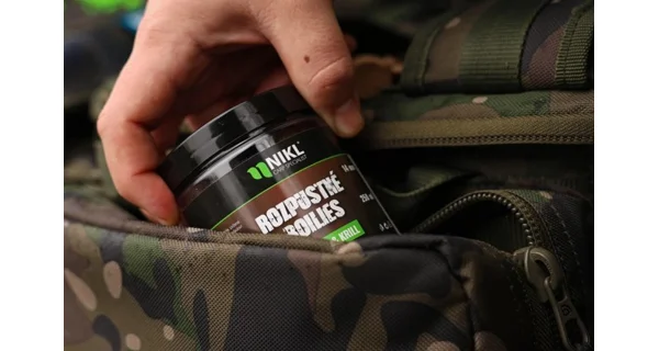 KAREL NIKL - Rozpustné boilies Calanus & Krill 18 mm 250 ml