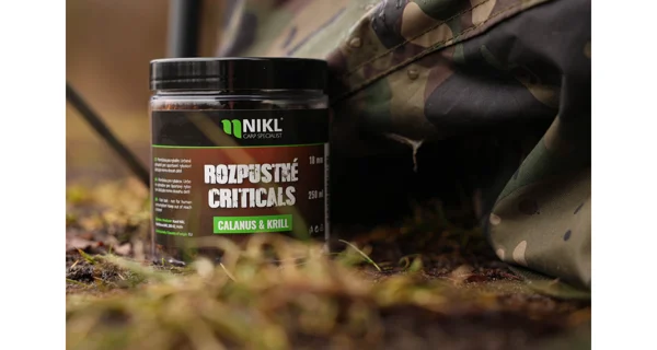 KAREL NIKL - Rozpustné Criticals boilies Calanus & Krill 18 mm 250 ml