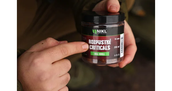 KAREL NIKL - Rozpustné Criticals boilies Kill Krill 14 mm 250 ml