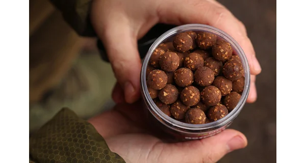 KAREL NIKL - Rozpustné Criticals boilies Kill Krill 14 mm 250 ml