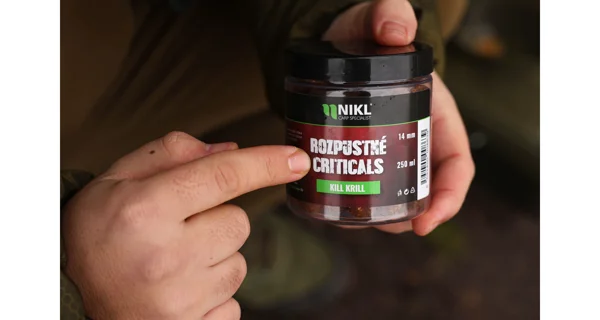 KAREL NIKL - Rozpustné Criticals boilies Kill Krill 18 mm 250 ml