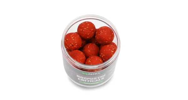 KAREL NIKL - Rozpustné Criticals boilies Krill Berry 24 mm 250 ml