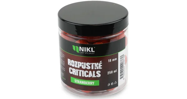 KAREL NIKL - Rozpustné Criticals boilies Strawberry 18 mm 250 ml