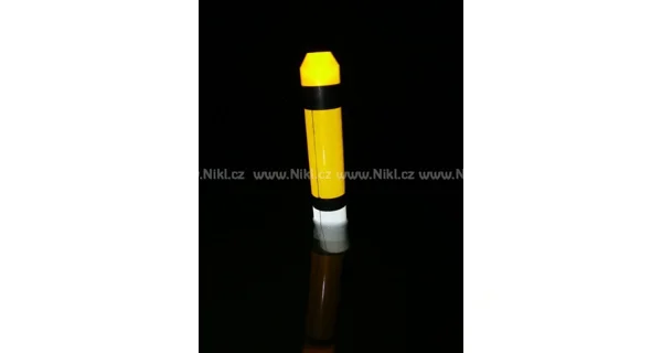 KAREL NIKL - Svetielko k tyčovej bójke s nočným senzorom biela