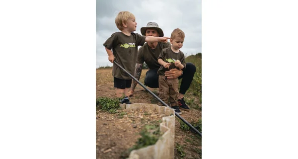 KORDA - Detské tričko TK Kids T-Shirt Dark Olive 8-9 rokov