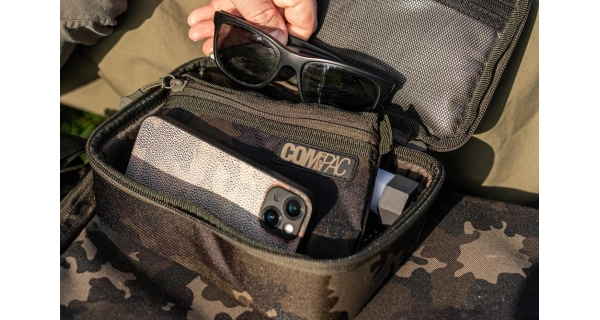 KORDA - Puzdro Compac 125 Tackle Pouch Dark Kamo