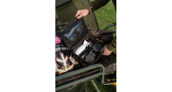 KORDA - Puzdro Compac 200 Tackle Pouch Dark Kamo