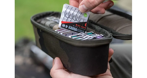 KORDA - Puzdro Compac 55 Tackle Pouch Dark Kamo