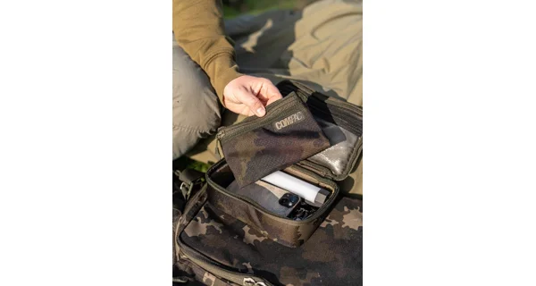 KORDA - Puzdro Compac Wallets Dark Kamo Set 3 ks