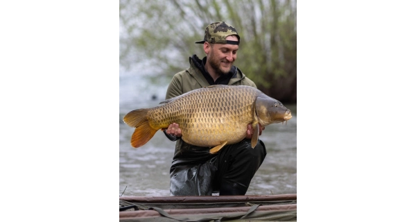 KORDA - Šiltovka Snapback Cap Dark Kamo