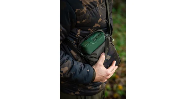 KORDA - Taška Essentials Pouch Dark Kamo