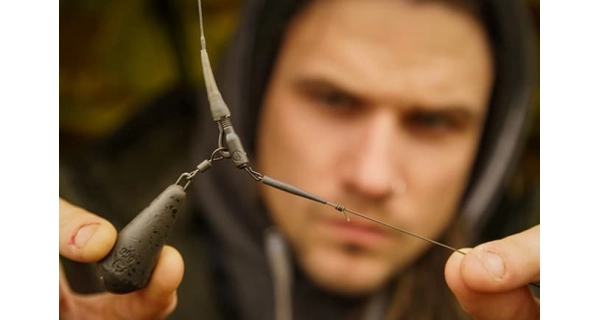 KORDA - Záves na olovo QC Hybrid Lead Clip Weed/Silt 8 ks