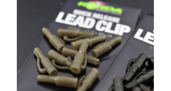 KORDA - Závesky na olovo Release Lead Clip Weed / Silt 10 ks