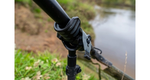 KORUM - Držiak podberáka Adjustable Net Saver