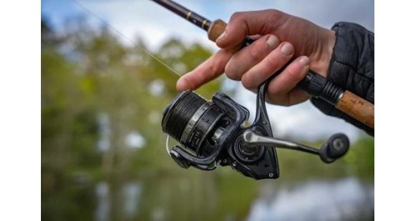 KORUM - Navijak Axis II Front Drag Reel 4000