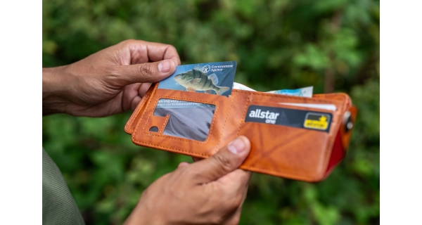 KORUM - Peňaženka Classic Wallet Barbel Parma