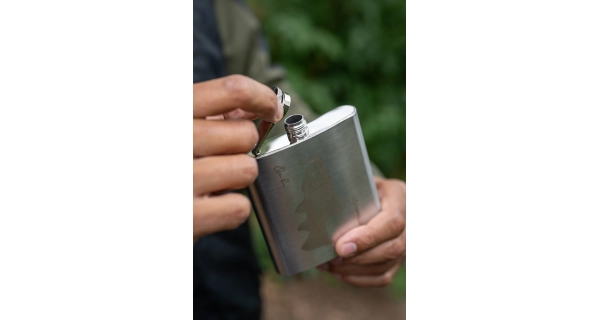 KORUM - Placatka Classic Hip Flask Tench 7oz Lín