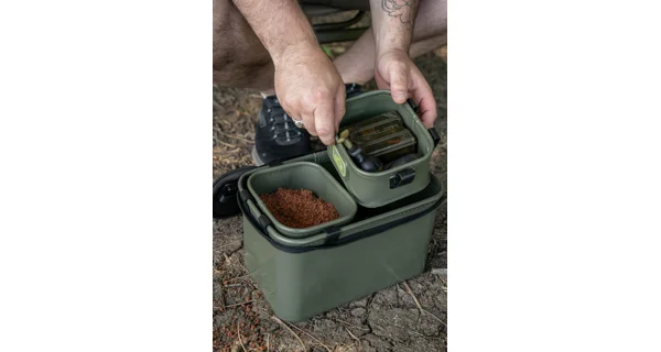 KORUM - Taška EVA Solid Bait Station 8 l