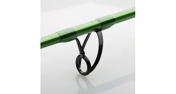 MADCAT - Prút Green Deluxe 3,45 m 150 - 300 g 2 diely