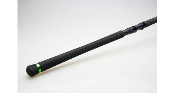 MADCAT - Prút Silure Vertical Combo 1,8 m 100-250 g + navijak Penn Wrath II 5000