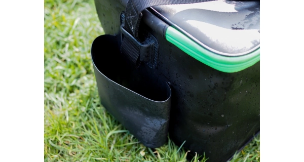 MADCAT - Skladací vedierko Foldable Live Bait Bucket 50 l