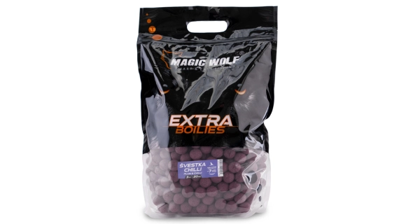 MAGIC WOLF - Boilies Extra 20 mm 3 kg Slivka Chilli