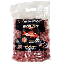 MAGIC WOLF - Kŕmne Boilie 5 kg 24 mm Jahoda