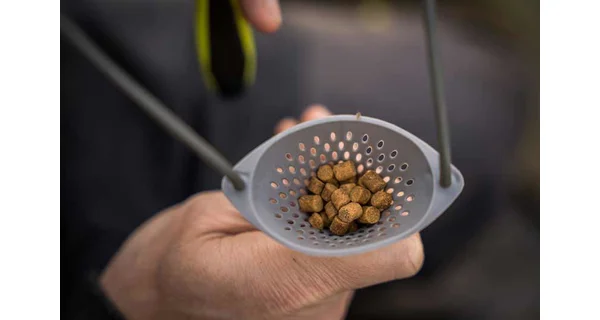 MATRIX - Prak SLIK Catapult Medium Elastic 2,5 mm V2