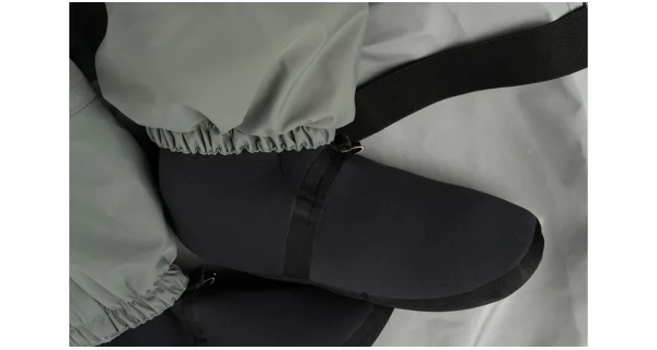 MIKADO - Brodiace Nohavice Neoprenová Ponožka veľ. S