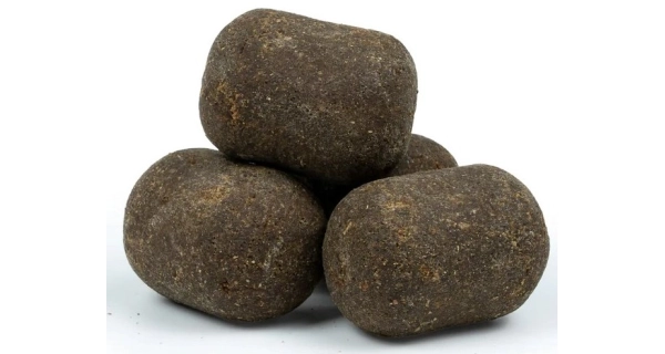 MIKBAITS - Boilie Catfish Zranený úhor 50x30 mm 1 kg
