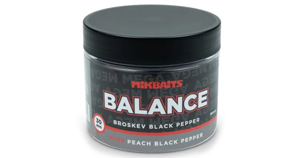 MIKBAITS - Vyvážené boilies Mega Balance BigB 30 mm 300 ml Broskyňa Korenie