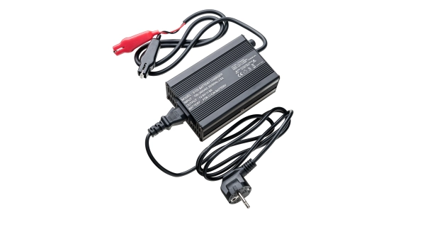 MIVARDI - Batéria M-cell 12v 18 Ah + 5 a nabíjačka