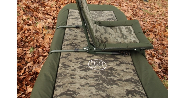 MIVARDI - Kreslo CamoCODE Combi