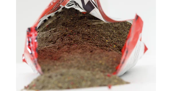 MIVARDI - Krmítková zmes V1 Carp Black Mix 2850 g