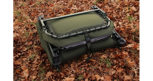 MIVARDI - Lehátko CamoCODE Air8