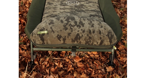 MIVARDI - Lehátko CamoCODE Air8