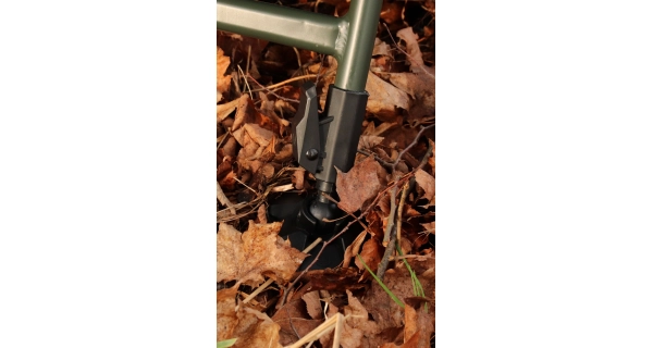 MIVARDI - Lehátko CamoCODE Air8