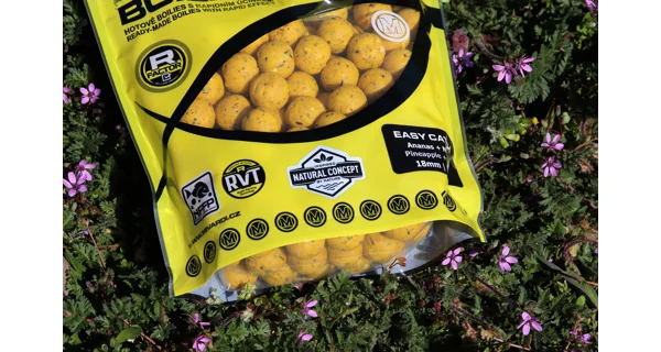 MIVARDI - Rapid boilies easy catch - ananás + N.BA. (950 g - 24 mm)