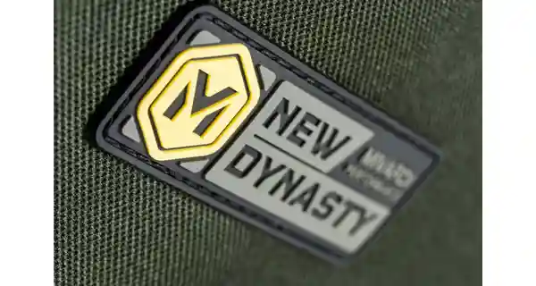 MIVARDI - Stolík New Dynasty Hardcore XXL