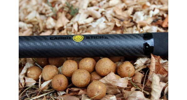 MIVARDI - Vrhacia tyč Carbo stick - L (s neopren. puzdrom) (23 mm )