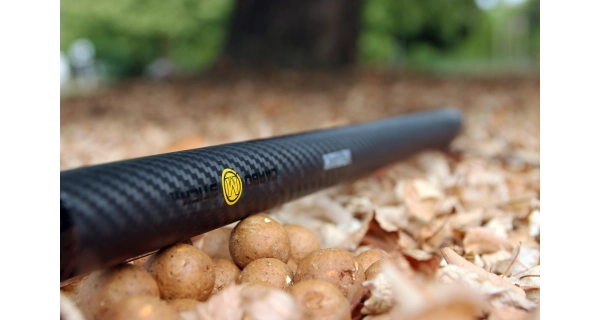 MIVARDI - Vrhacia tyč Carbo stick - L (s neopren. puzdrom) (23 mm )