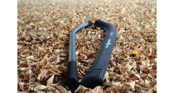MIVARDI - Vrhacia tyč Carbo stick - L (s neopren. puzdrom) (23 mm )