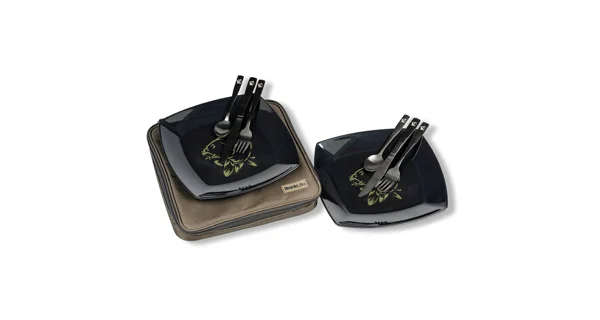 NASH - Jedálenský Set Bank Life Dining Set