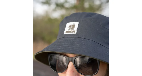 NASH - Klobúk Make It Happen Badge Reversible Bucket Hat Black Green