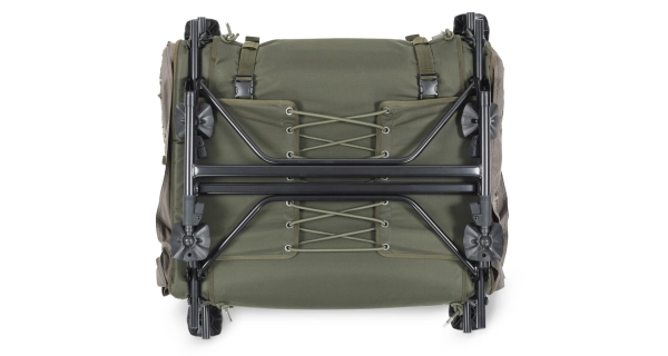 NASH - Lehátko so spacákom Indulgence HD40 Sleep System 8 Legs Camo